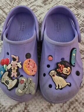 Girls Purple Crocs Size C10